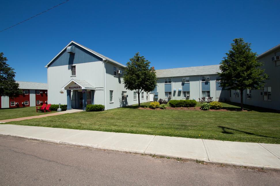 Slemon Park Hotel & Conference Centre Summerside Exterior photo